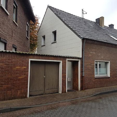 Ferienwohnung Linden 13 Willich Exterior photo